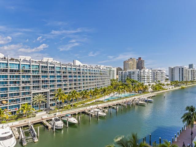 Apartment for sale in Aventura, Florida