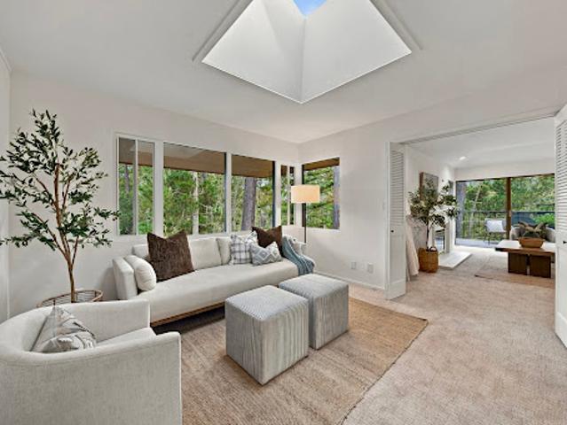 Apartment for sale in Carmel, California
