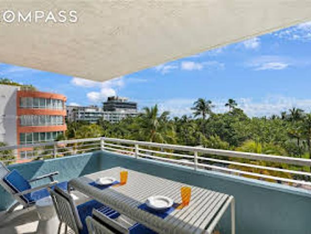 Apartment for sale in Miami Beach, Florida