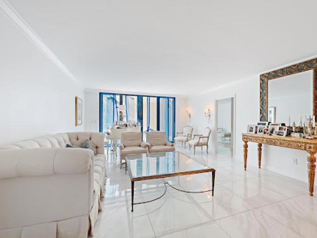 Apartment for sale in Palm Beach, Palm Beach County