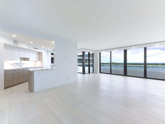 Apartment for sale in West Palm Beach, Florida