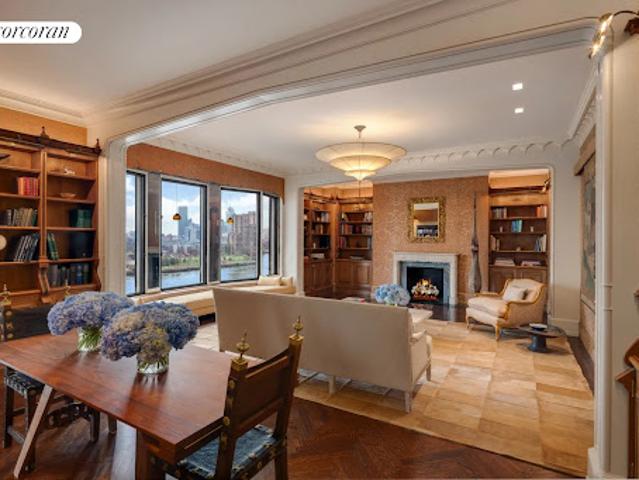 Apartment for sale in Arverne, New York