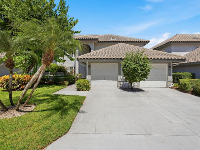 Apartment for sale in Boynton Beach, Florida