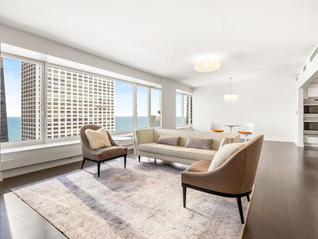 Apartment for sale in Chicago