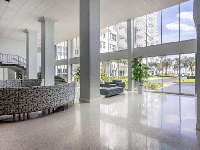 Apartment for sale in Pompano Beach, Florida