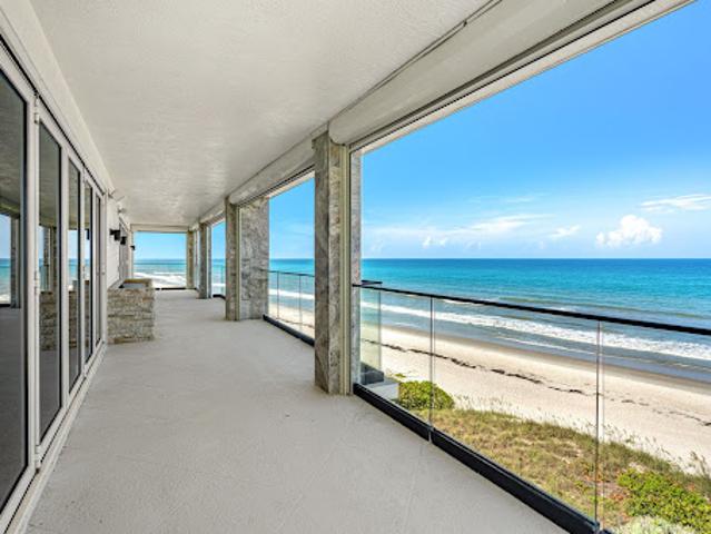 Apartment for sale in Indialantic, Florida