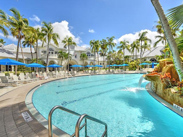 Apartment for sale in Naples, Florida