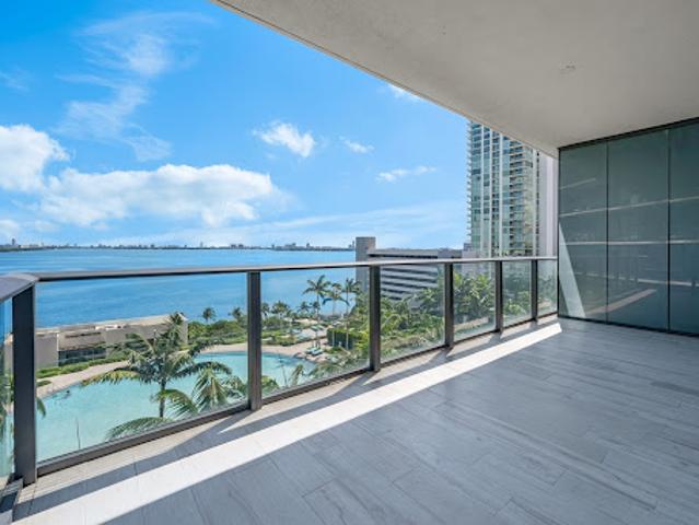 Apartment for sale in Miami, Florida