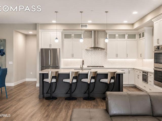 Apartment for sale in Phoenix, Maricopa County