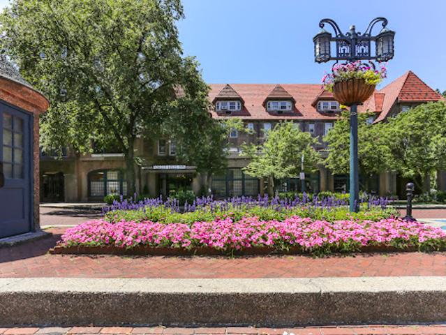 Apartment for sale in Arverne, New York