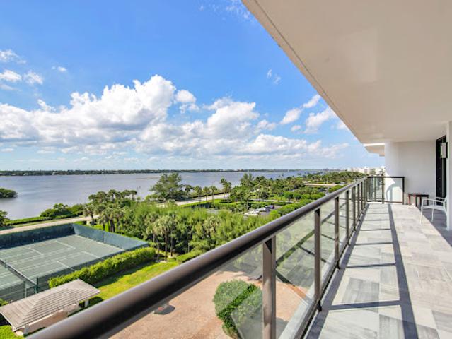 Apartment for sale in Palm Beach, Palm Beach County
