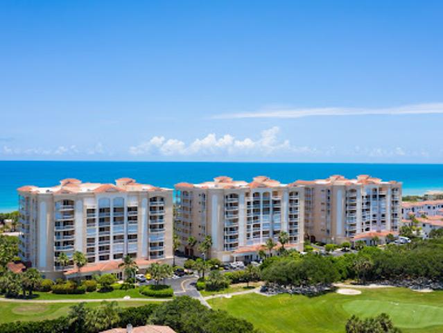 Apartment for sale in Melbourne Beach, Florida