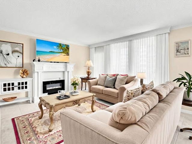Apartment for sale in Palm Beach, Florida