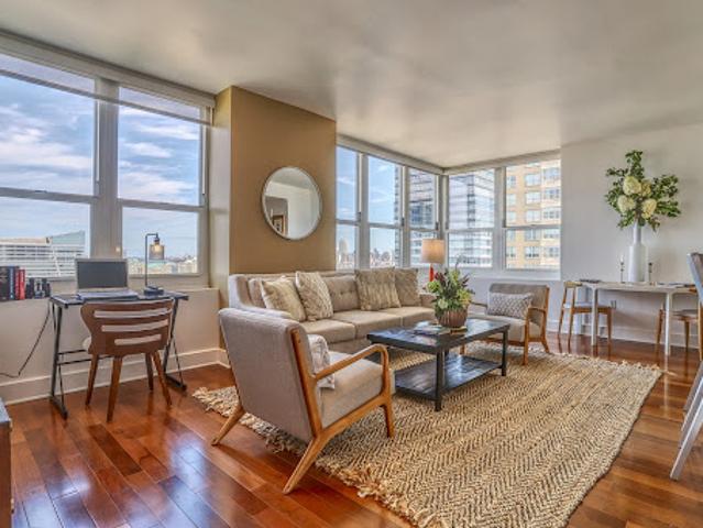 Apartment for sale in Hudson, New Jersey