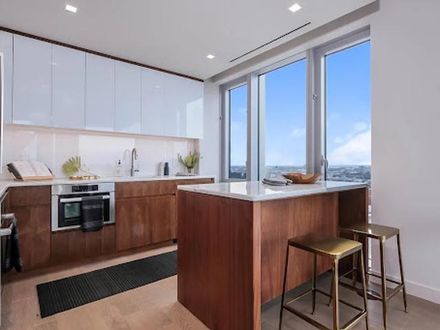 Apartment for sale in Hudson, New Jersey