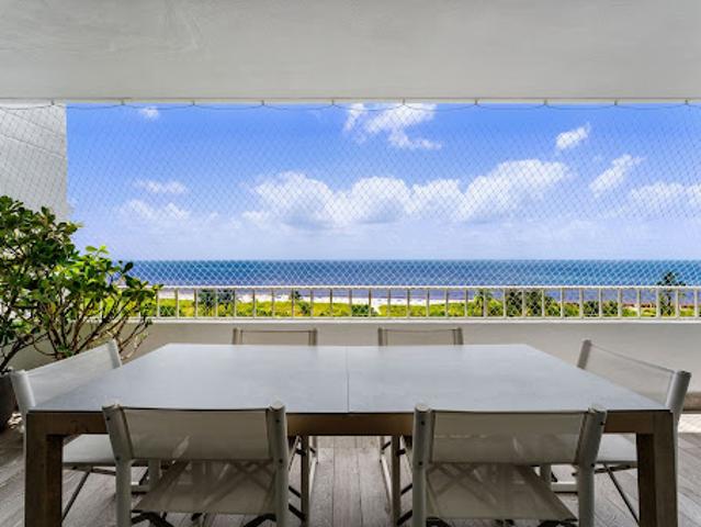 Apartment for sale in Key Biscayne, Florida