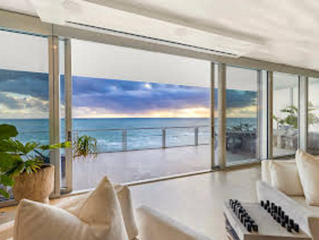 Apartment for sale in Surfside