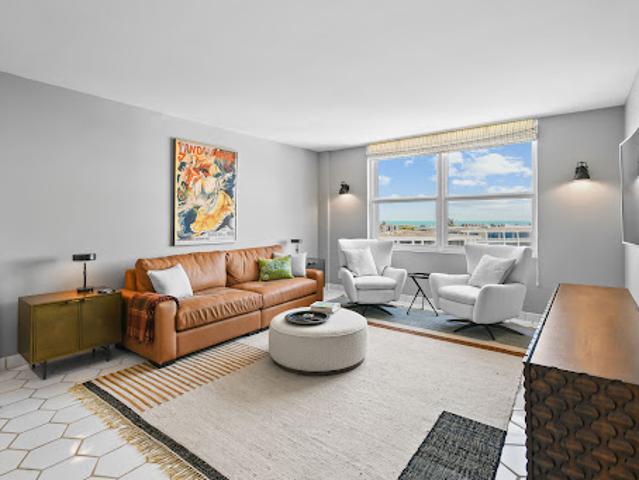 Apartment for sale in Palm Beach, Florida