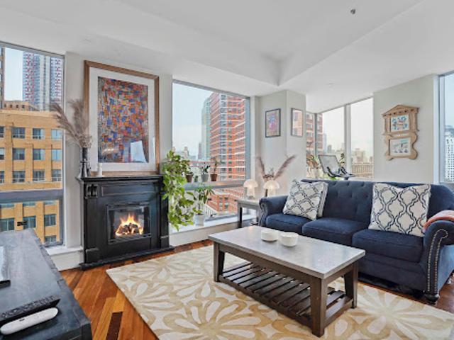 Apartment for sale in Arverne, New York