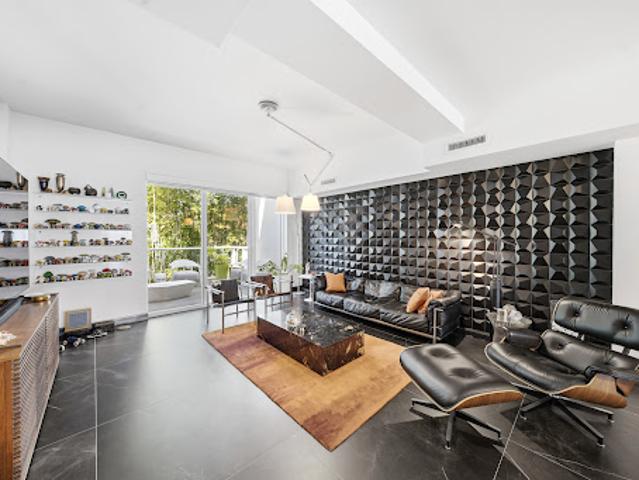 Apartment for sale in Miami, Miami-Dade County