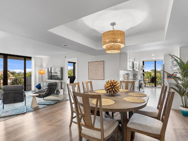 Apartment for sale in Riviera Beach, Florida