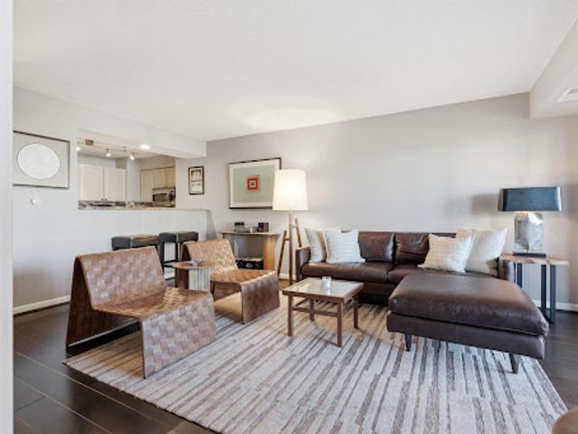 Apartment for sale in Alexandria, Virginia
