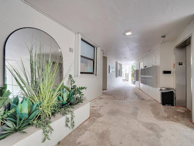 Apartment for sale in Oakland Park, Florida