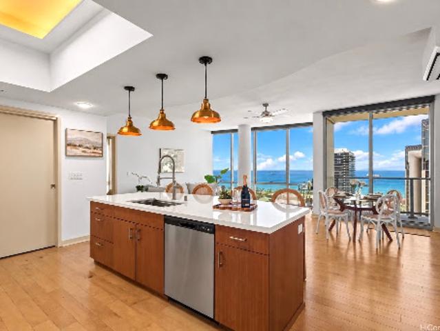Apartment for sale in Honolulu, Hawaii