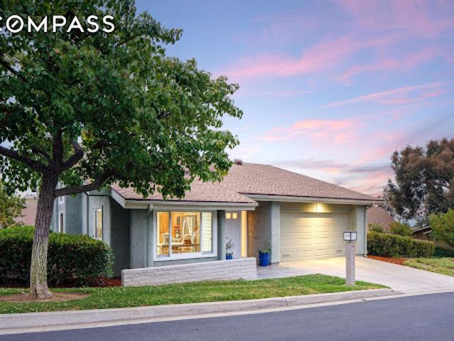 Apartment for sale in La Jolla Apartment for sale in La Jolla