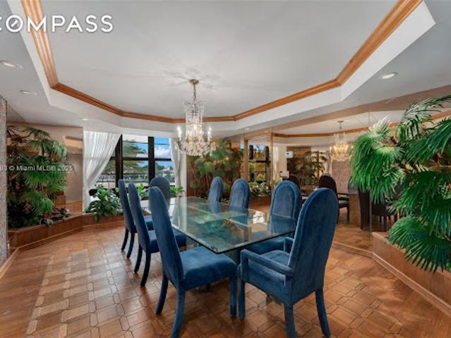 Apartment for sale in Miami Beach, Florida