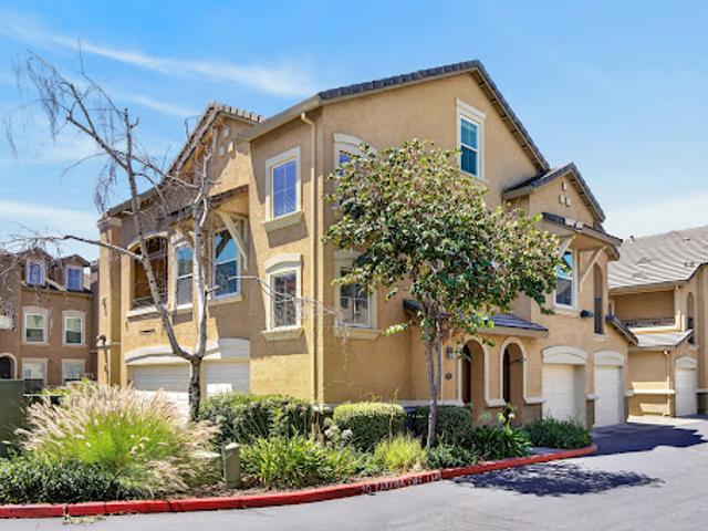 Apartment for sale in Sacramento, California