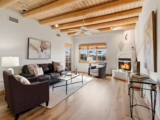 Apartment for sale in Santa Fe, New Mexico