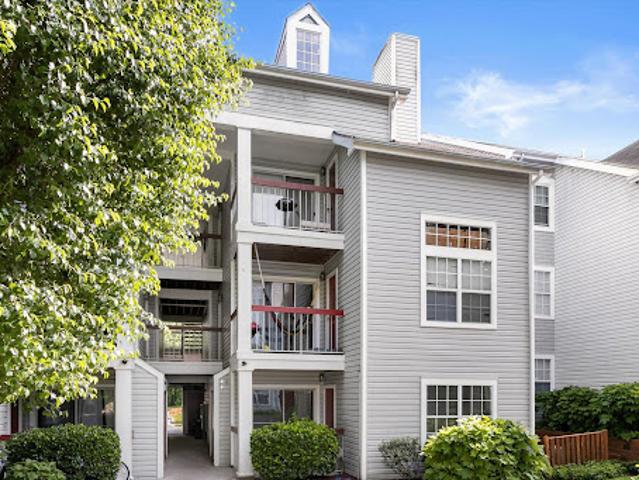 Apartment for sale in Gaithersburg, Maryland