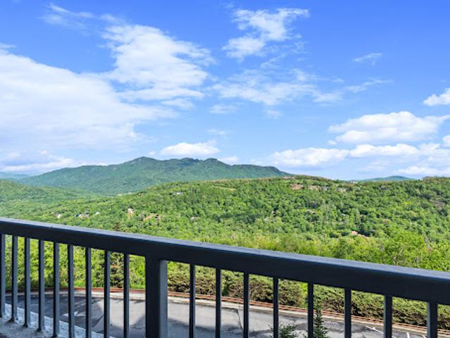 Apartment for sale in Avery, North Carolina