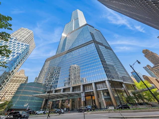 Apartment for sale in Chicago Park, Illinois