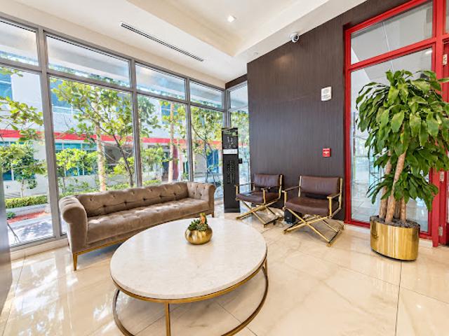 Apartment for sale in Hollywood, Broward County