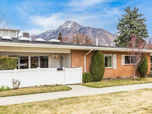 Apartment for sale in Holladay, Utah