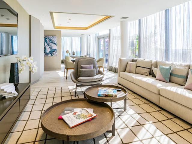 Apartment for sale in Hollywood, Florida