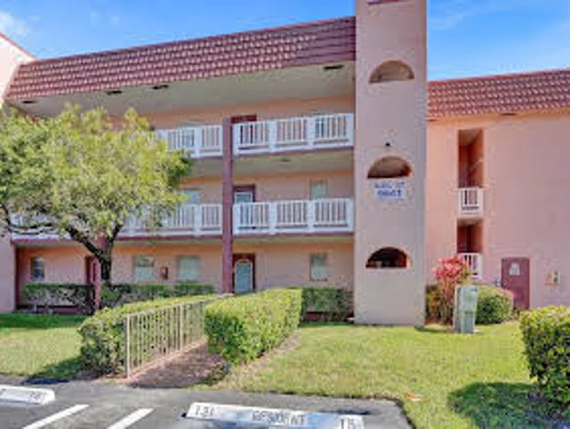 Apartment for sale in Sunrise Apartment for sale in Sunrise
