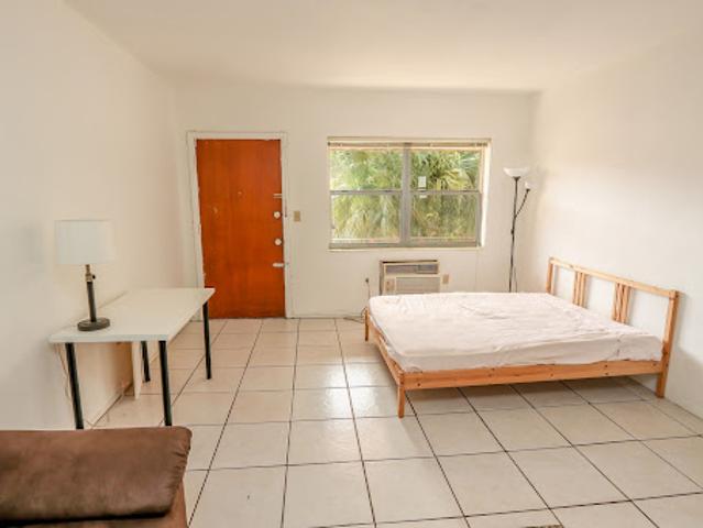 Apartment for rent in Coral Gables, Florida