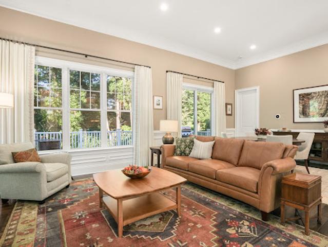 Apartment for sale in Hudson, Middlesex County