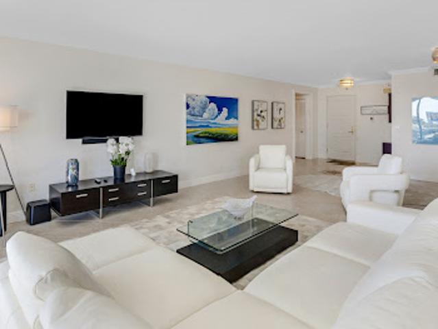 Apartment for rent in Bal Harbour, Florida