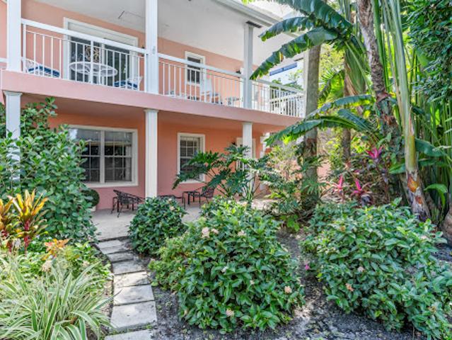 Apartment for rent in Palm Beach, Florida