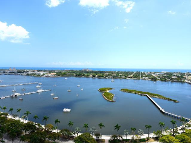 Apartment for sale in West Palm Beach Apartment for sale in West Palm Beach