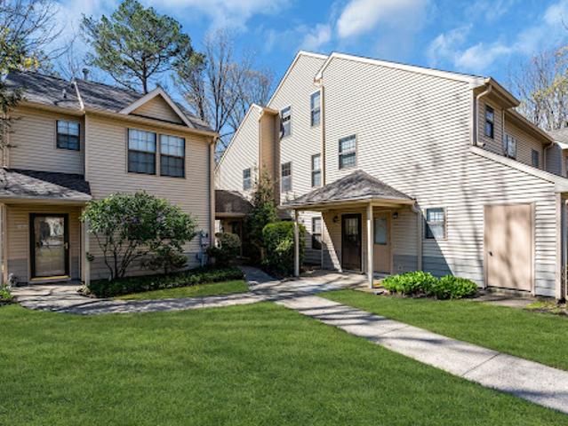 Apartment for sale in Jackson, New Jersey