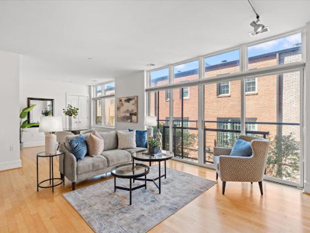 Apartment for sale in Washington