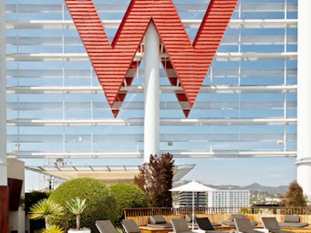 Apartment for sale in Canoga Park, California