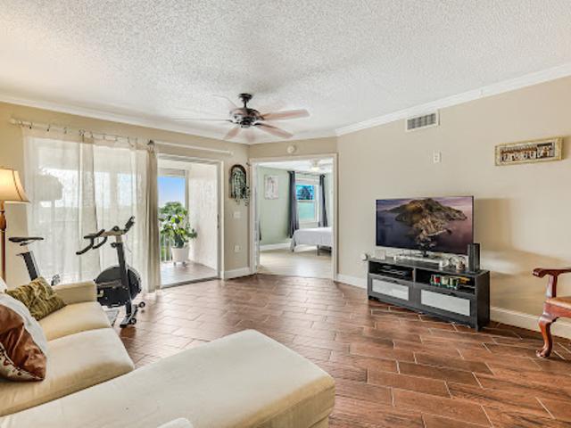 Apartment for sale in Sunrise, Florida