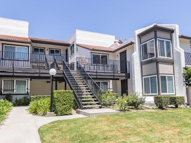 Apartment for rent in Duarte, California