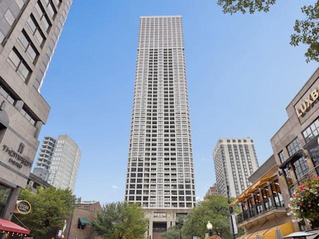 Apartment for sale in Chicago, Cook County